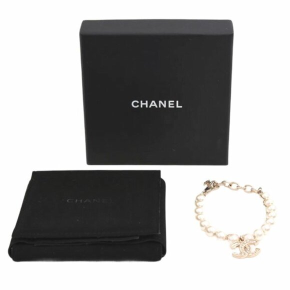 CHANEL Gold Pearl Logo Charm Bracelet - Picture 8 of 8